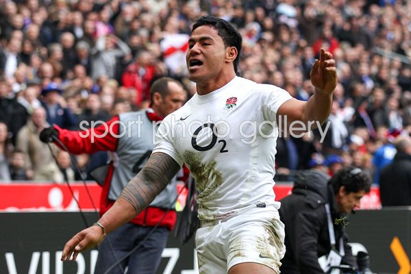 Manu Tuilagi celebrates try v France 2012