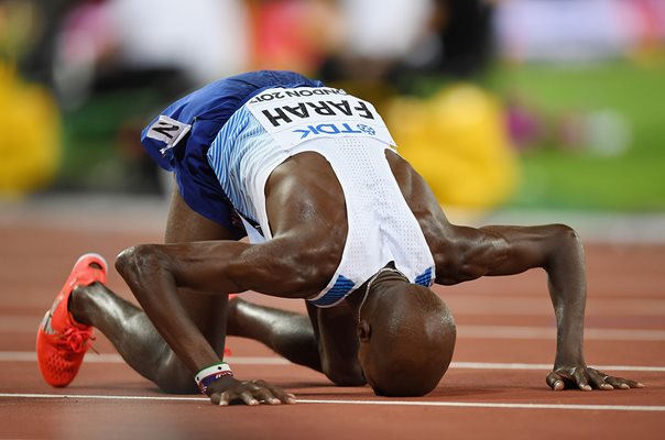 Mo Farah wins 10,000m World Athletics London 2017