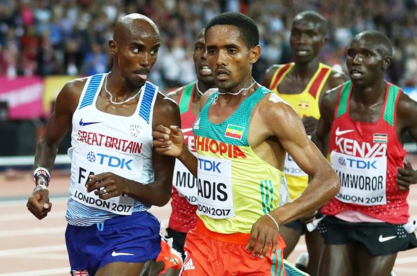 Mo Farah wins 10,000m World Athletics London 2017