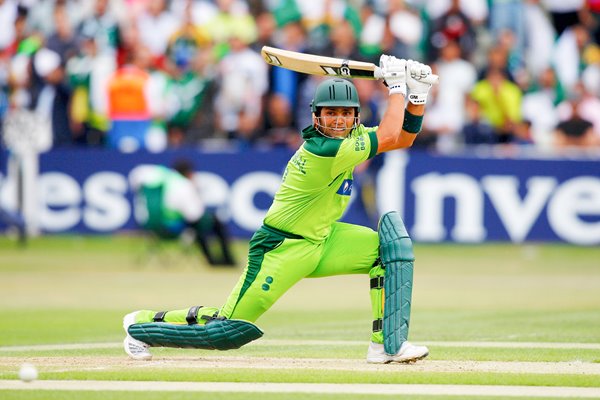 Kamral Akmal of Pakistan v Australia - T20 2010