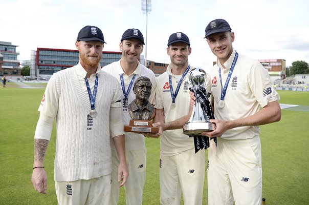 Ben Stokes, Toby Roland-Jones, James Anderson and Stuart Broad England v South Africa 2017