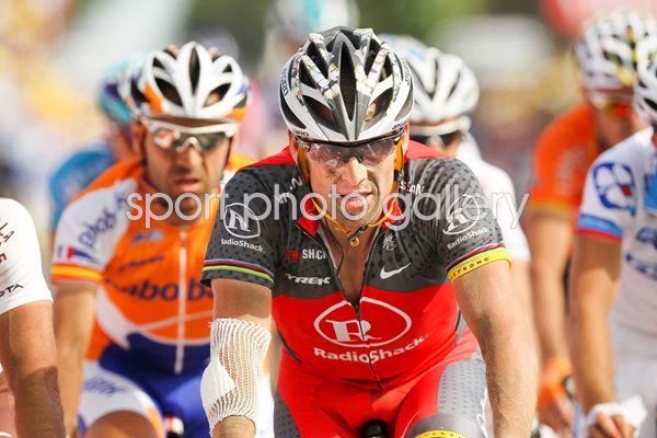Lance Armstrong Cobble Trouble - Stage 3