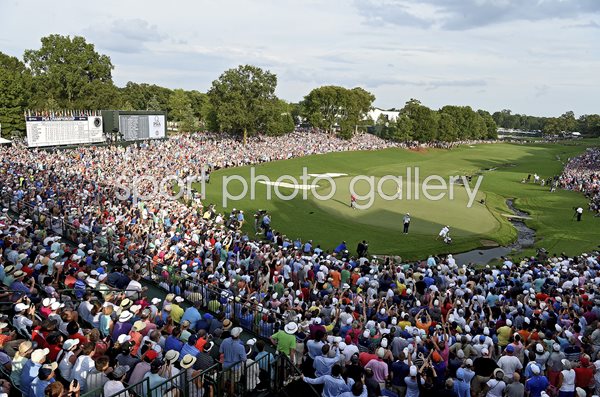 Justin Thomas USPGA Champion 18th Green Quail Hollow 2017