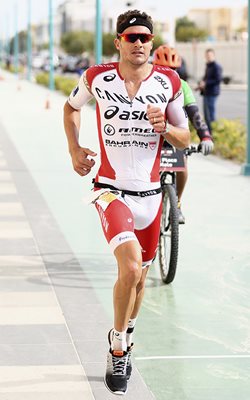 Jan Frodeno Germany wins 2016 IRONMAN 70.3 Dubai