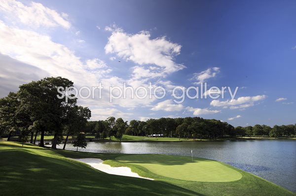 Medinah Country Club 2nd Hole Ryder Cup venue 2012