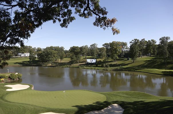 Medinah Country Club 17th Hole Ryder Cup venue 2012
