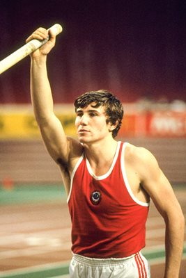 Sergey Bubka USSR World Indoors Paris 1985