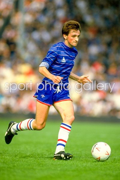 Pat Nevin Chelsea v Arsenal Highbury 1984