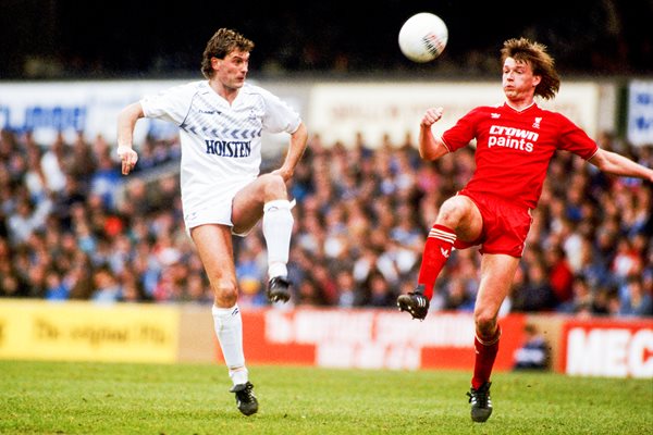 Glenn Hoddle Tottenham v Liverpool White Hart Lane 1987