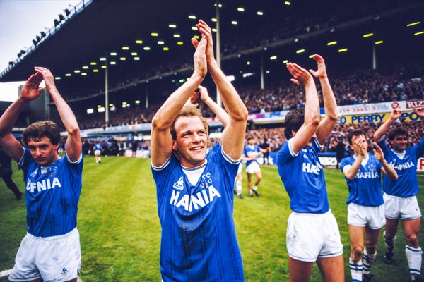 Andy Gray Everton v QPR 1985