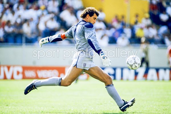 Peter Shilton England v Poland Mexico World Cup 1986