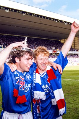 Ally McCoist & Mo Johnston Rangers Scottish Champions 1991