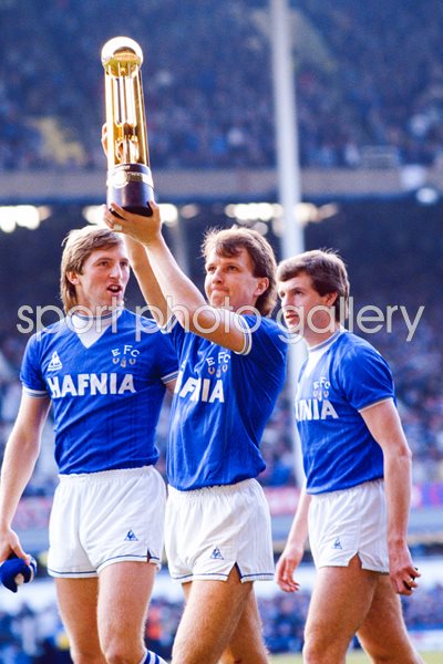 Gary Stevens & Trevor Steven Everton League Champions 1985
