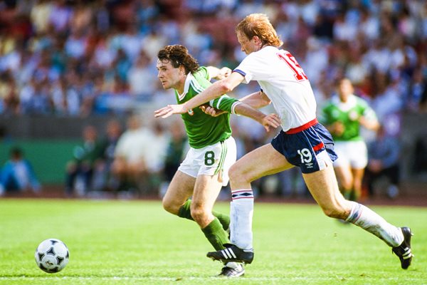 Mark Wright England v Ray Houghton Republic of Ireland Euro 1988