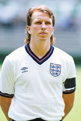 Trevor Steven England v Italy Mexico 1985