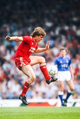 Jan Molby Liverpool v Everton Anfield 1987