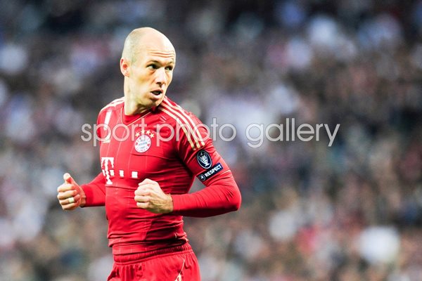 Arjen Robben of Bayern Munich looks on