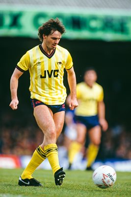 Charlie Nicholas Arsenal v Leicester City Division One 1984