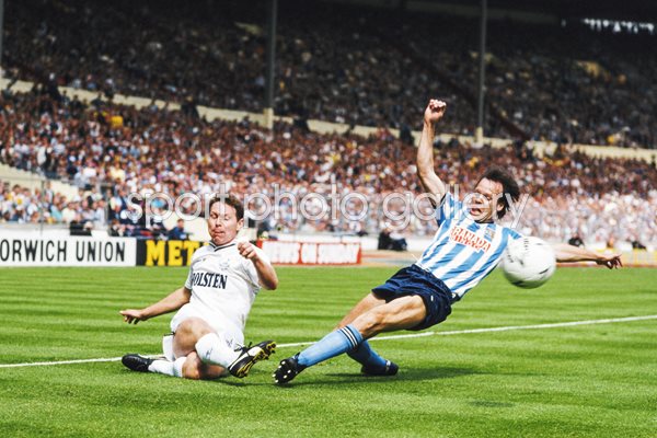 FA Cup Photo | Football Posters | Clive Allen