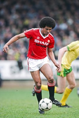 Remi Moses Manchester United v Norwich 1983