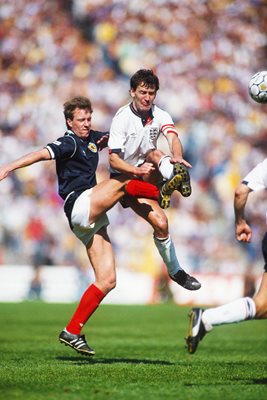 Neil Simpson Scotland v Bryan Robson England Rous Cup 1987