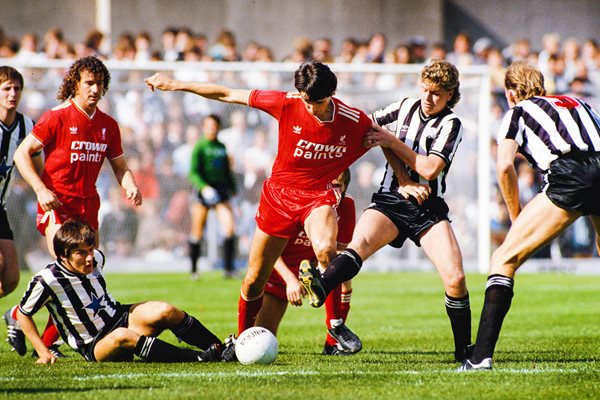 Paul Gascoigne Newcastle United v Liverpool 1985