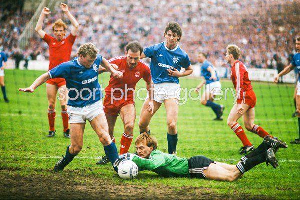 Jim Leighton Aberdeen v Rangers Glasgow 1986