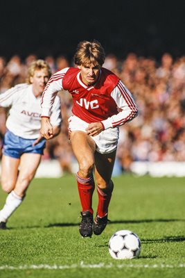 Tony Adams Arsenal v West Ham 1986