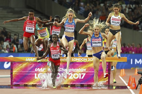 Emma Coburn USA 3000m Steeplechase World Athletics London 2017 