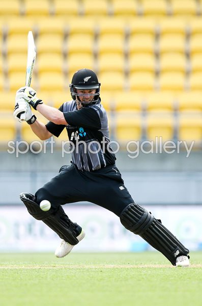 Colin Munro New Zealand v Pakistan T20 Wellington 2018