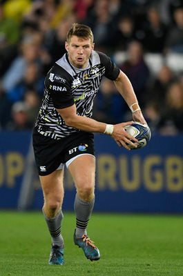 Dan Biggar Ospreys v Clermont Auvergne Champions Cup 2018