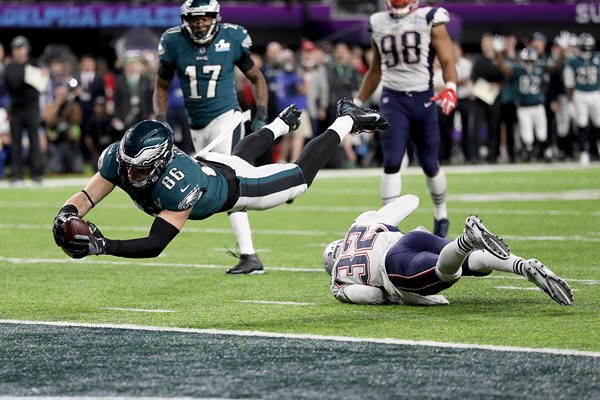 Zach Ertz Philadelphia Eagles Winning Touchdown Super Bowl 2018