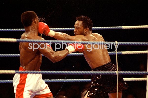 Chris Eubank v Nigel Benn 1990