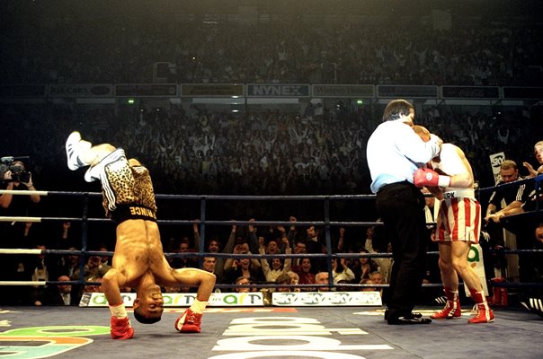 Prince Naseem Hamed beats Billy Hardy Manchester 1997