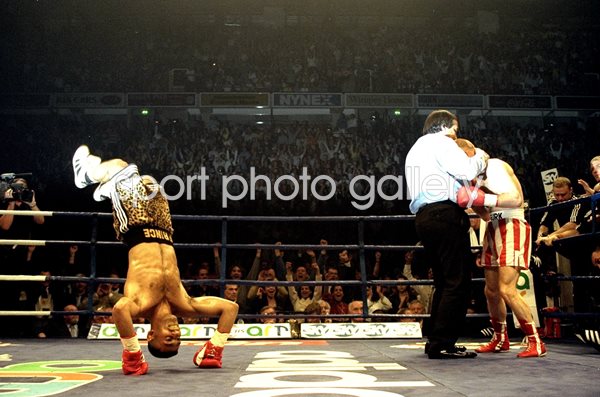 Prince Naseem Hamed beats Billy Hardy Manchester 1997