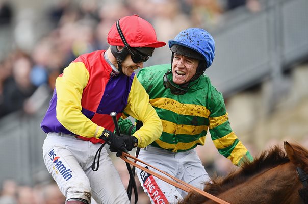 Richard Johnson & Native River win Cheltenham Gold Cup 2018