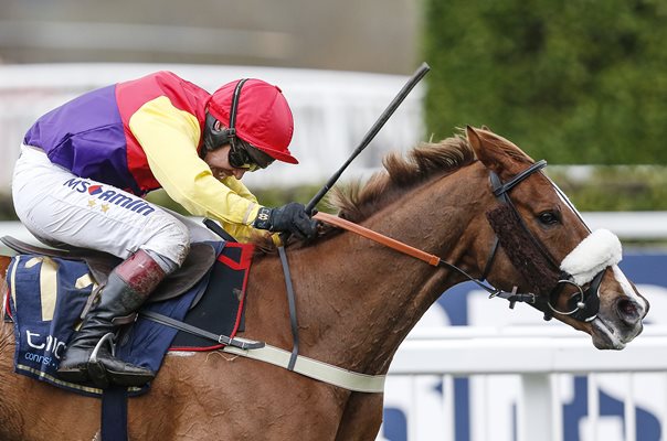 Richard Johnson & Native River win Cheltenham Gold Cup 2018