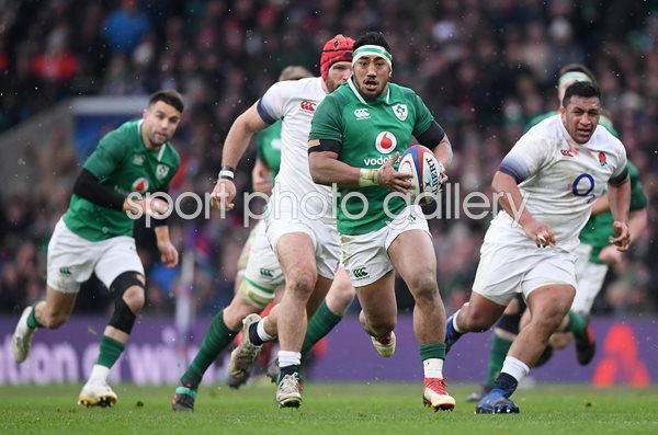 Bundee Aki Ireland v England 6 Nations Twickenham 2018