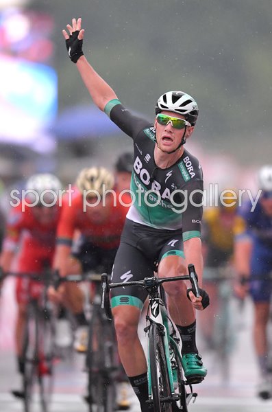 Sam Bennett Ireland wins Stage 12 Giro 2018
