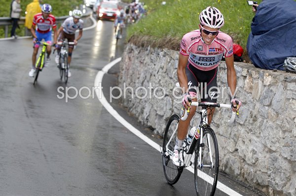 Alberto Contador Pink Jersey Race Leader Stage 15 Giro 2011