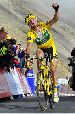 Thomas Voeckler Yellow Jersey Tour de France Stage 18 2011