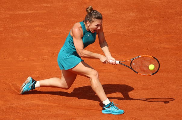 Simona Halep Romania Forehand French Open 2018