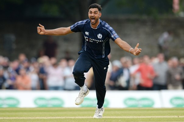 Safyaan Sharif Scotland winning wicket v England ODI 2018