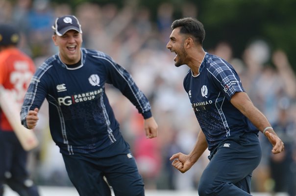 Safyaan Sharif Scotland beat England ODI Grange CC 2018