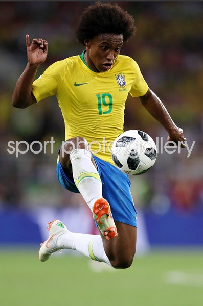 Willian Brazil v Serbia Group E World Cup 2018