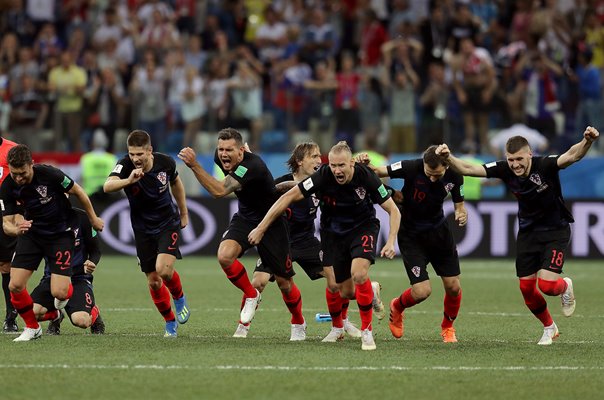 Croatia win Penalty Shoot Out v Denmark World Cup 2018