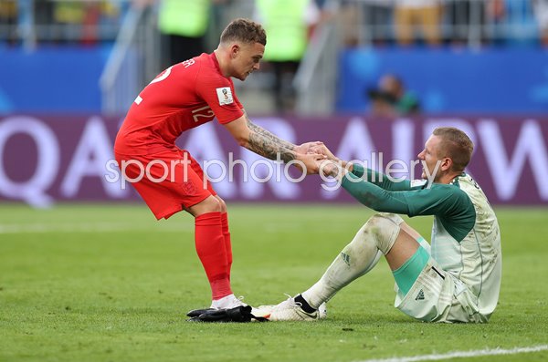 Kieran Trippier England consoles Robin Olsen Sweden Samara World Cup 2018