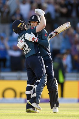 Joe Root Century England v India ODI Headingley 2018