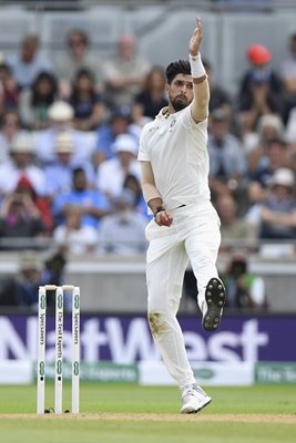 Ishant Sharma Bowls England v India 1st Test Day One