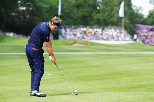 Luke Donald 16th hole Wentworth PGA 2012